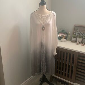 NWOT, Elisa Cavaletti, Stunning white/gray dress with embroidered lace, Sz L